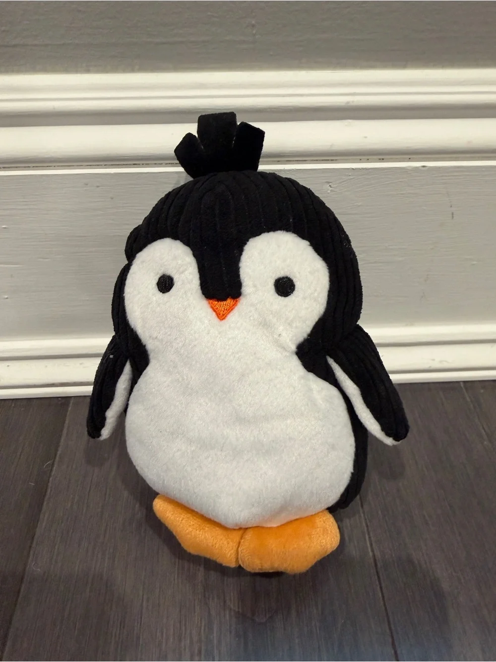 NWOT Silent Squeak 8” in Chew Guard Plush Penguin Dog Pet Tough Toy